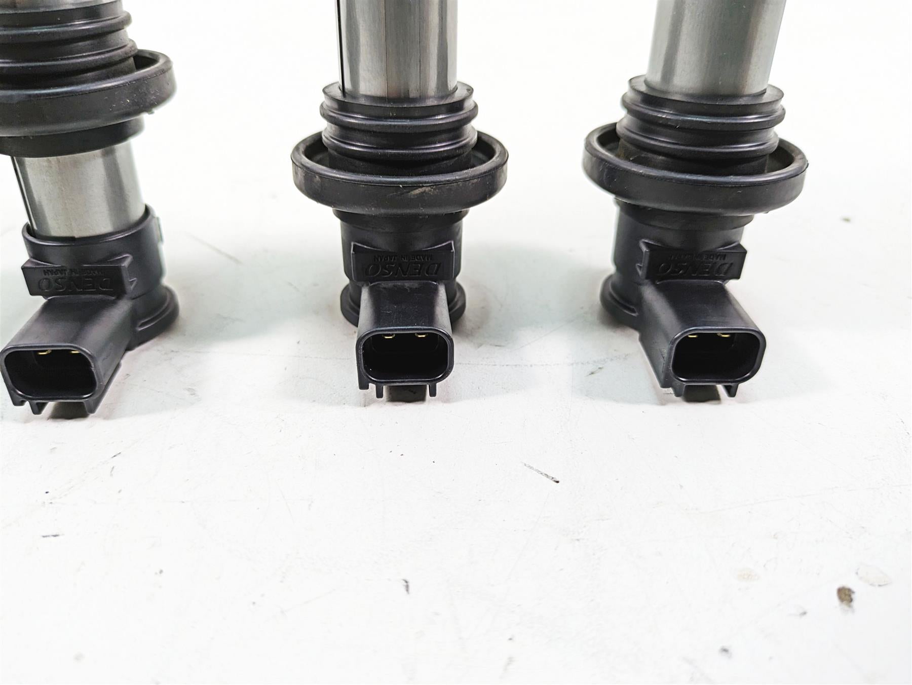 2009 Suzuki GSXR750 K9 Denso Ignition Coil Set 33410-38H00 {{ shop.shopifyCountryName }} - Mototech271