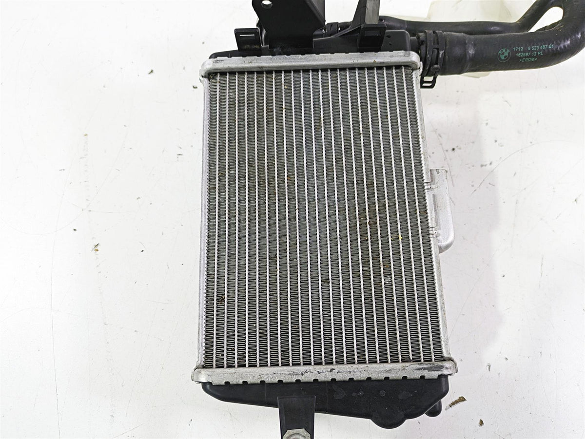 2014 BMW R1200 RT RTW K52 Right Radiator Fan Hoses Reservoir Set 17118546416 {{ shop.shopifyCountryName }} - Mototech271