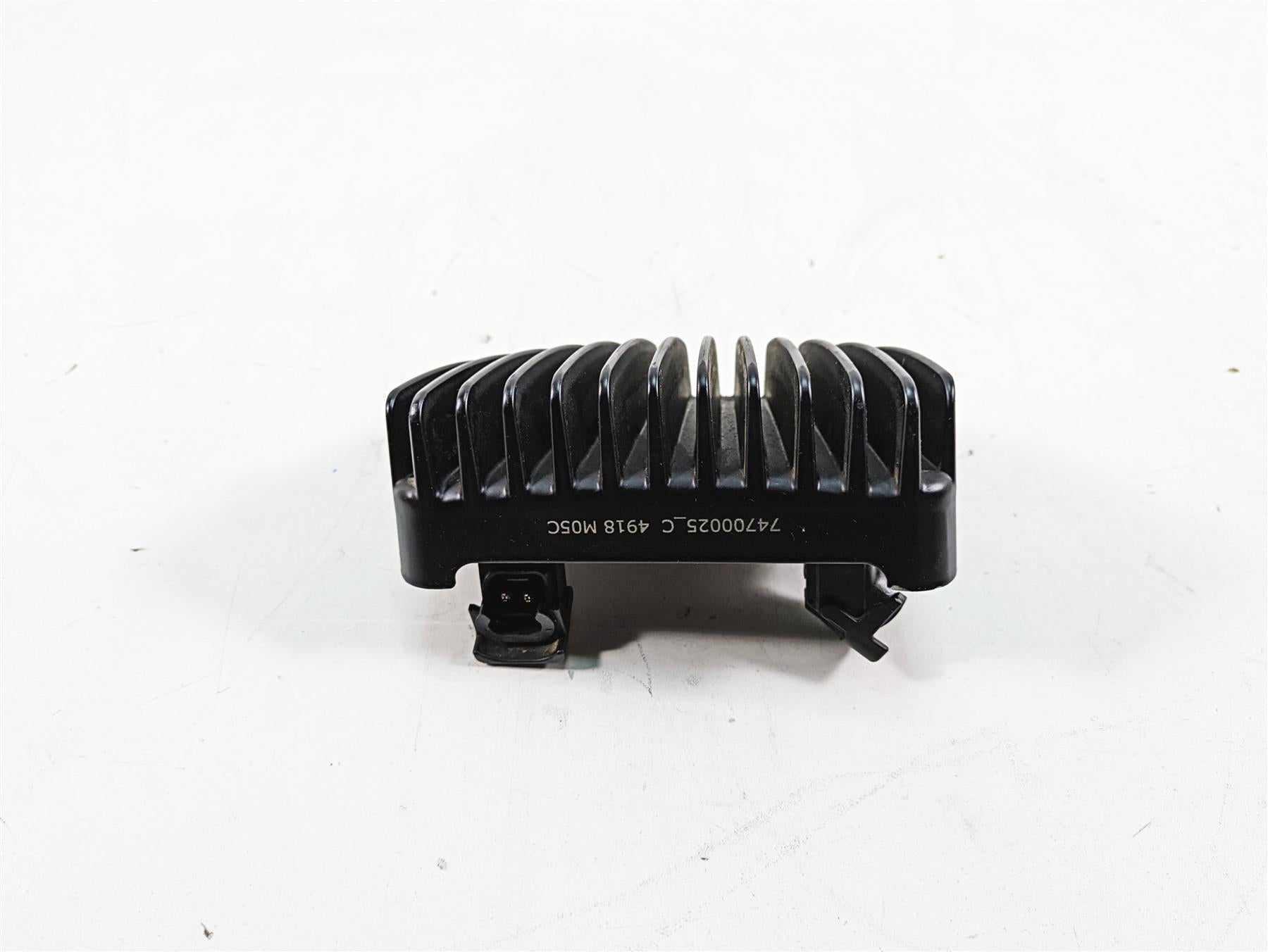 2019 Harley Touring FLHX Street Glide Rectifier Voltage Regulator 74700025 {{ shop.shopifyCountryName }} - Mototech271