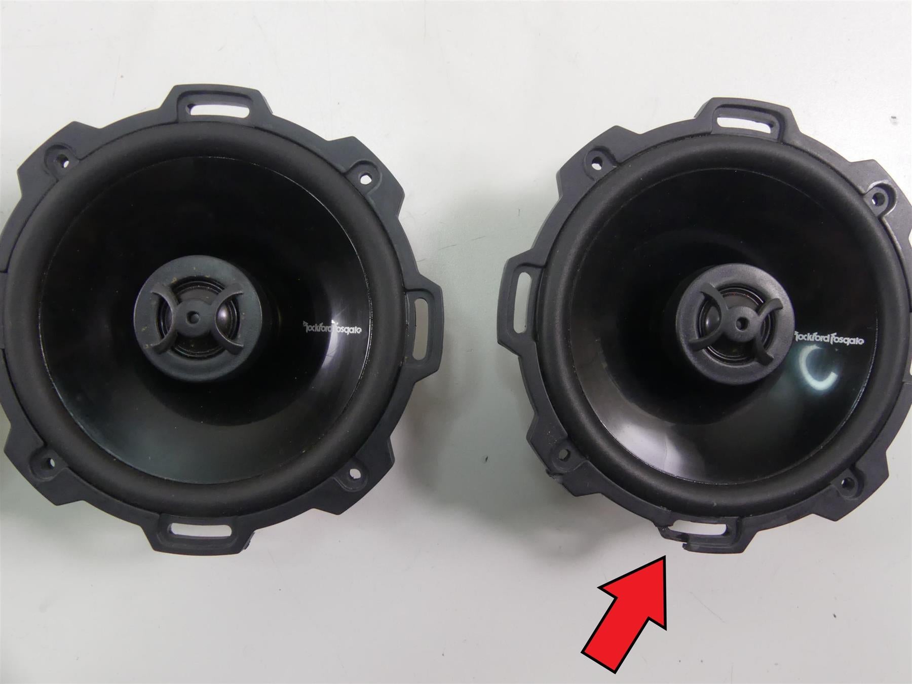 2005 Harley Touring FLHRSI Road King Rockford Radio Speaker Set -For Parts PMX-2 {{ shop.shopifyCountryName }} - Mototech271
