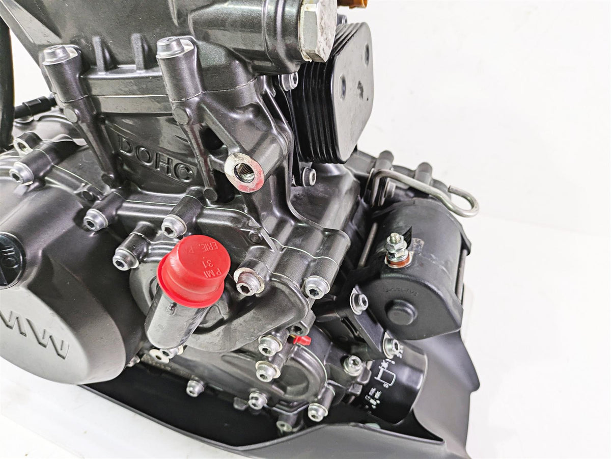 2023 BMW G310R K03 Running Engine Motor 4K - Video 11009898977 {{ shop.shopifyCountryName }} - Mototech271