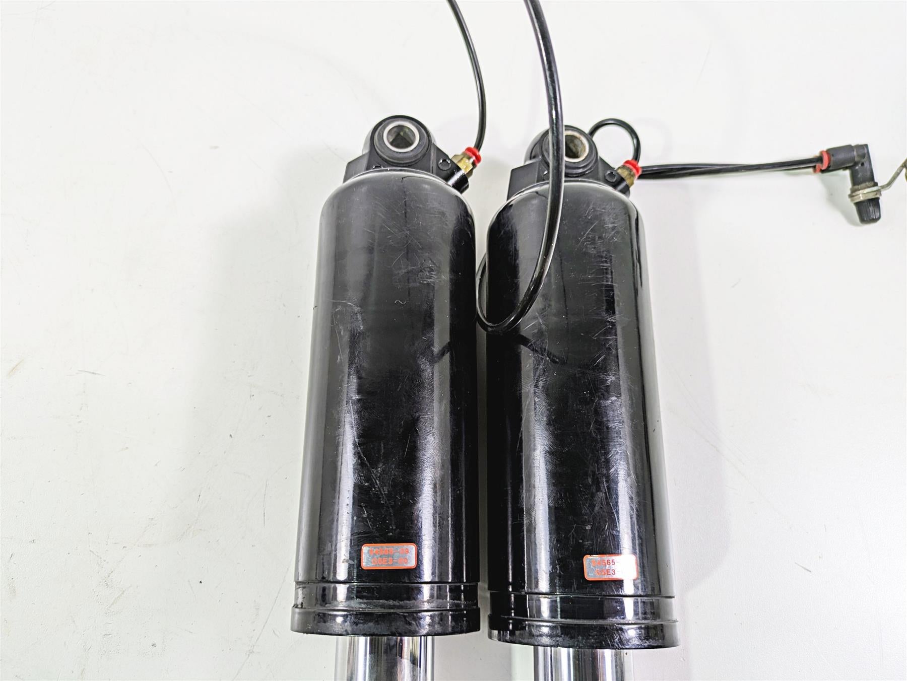 2010 Harley Touring FLHX Street Glide Rear Air Shock Damper Set 13" 54565-09 {{ shop.shopifyCountryName }} - Mototech271