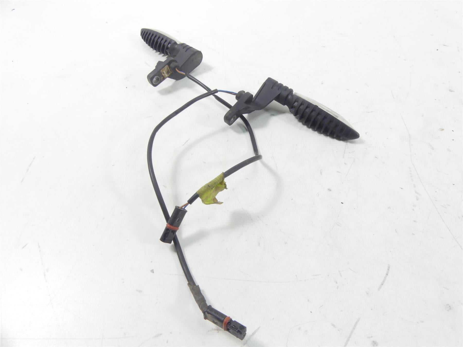 2011 BMW R1200GS K255 Adv Rear Led Turn Signal Blinker Indicator Set 63238522502 {{ shop.shopifyCountryName }} - Mototech271