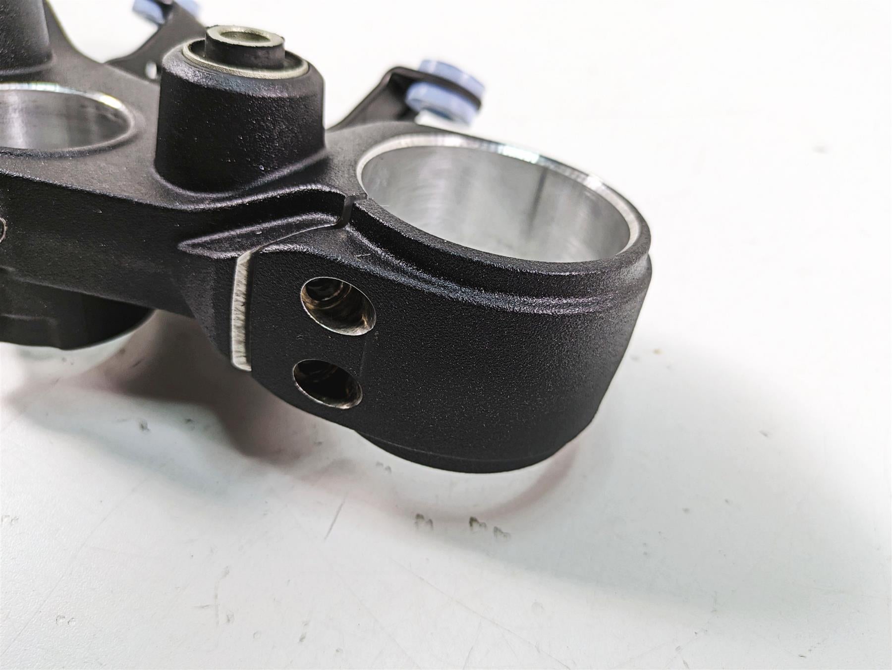 2020 Ducati Hypermotard 950 SP Upper Triple Tree Steering Clamp 34110972AA {{ shop.shopifyCountryName }} - Mototech271
