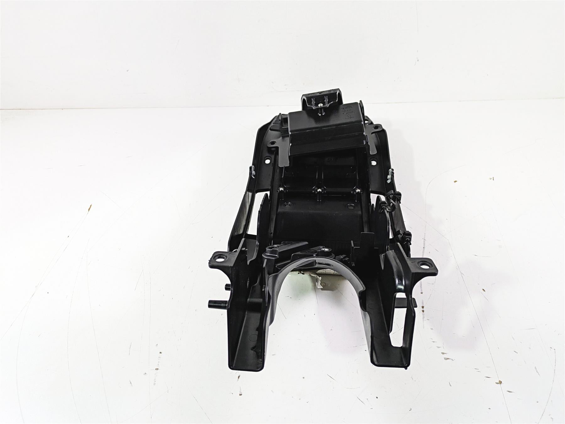 2021 Aprilia RS660 Rear Inner Fender Battery Holder Fairing 2B007272 {{ shop.shopifyCountryName }} - Mototech271