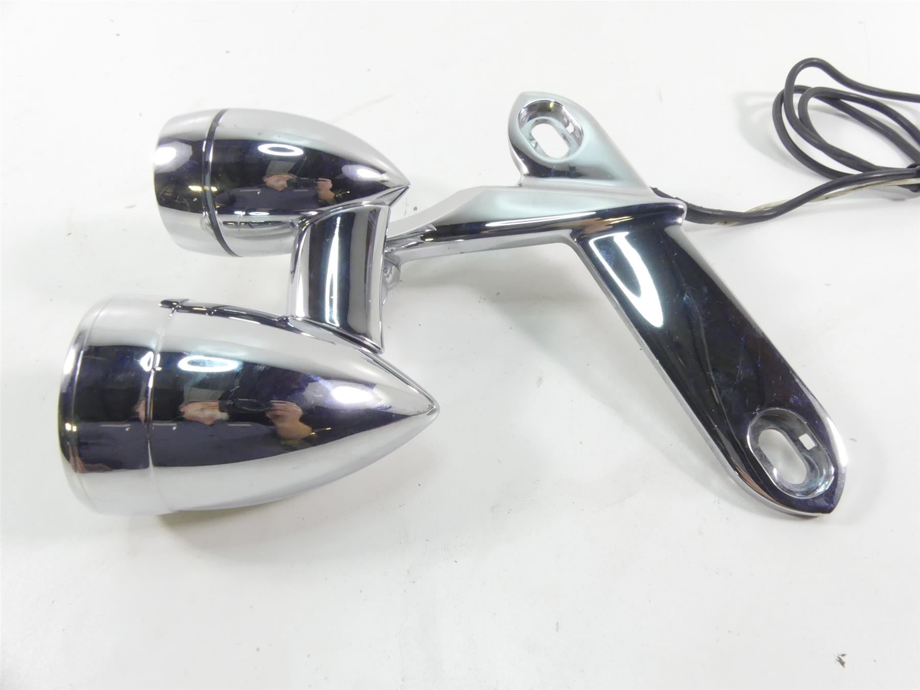 2004 Harley FLHTC SE CVO Electra Glide Right Kuryakyn Spot Light Blinker 5005 {{ shop.shopifyCountryName }} - Mototech271