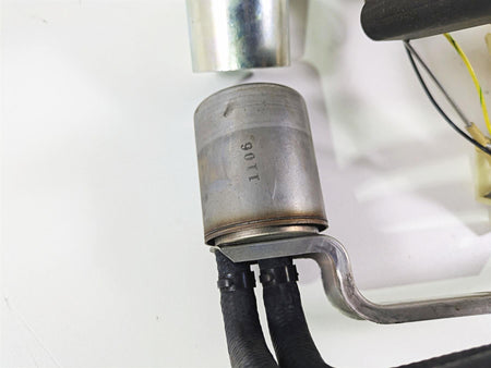 1996 Harley Touring FLHTCUI Electra Glide Fuel Gas Petrol Pump Set 75069-95 {{ shop.shopifyCountryName }} - Mototech271