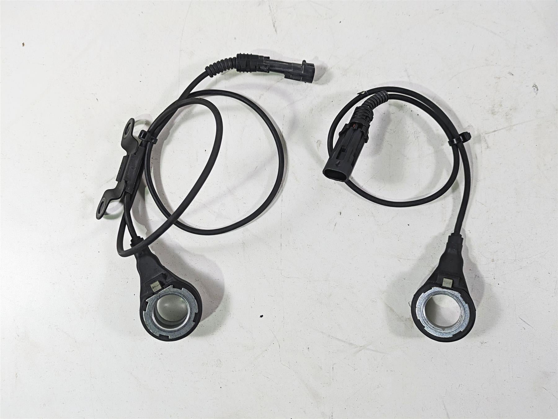 2020 Harley Touring FLHT Electra Glide Front Rear Abs Sensor Set 40615-08 | Mototech271