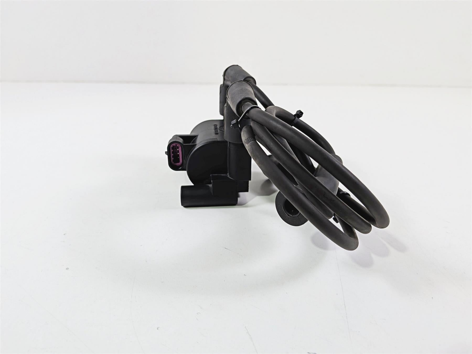 2011 Harley Touring FLHTCU CVO Electra Glide Ignition Coil Wire Plugs 31696-07A-Mototech271
