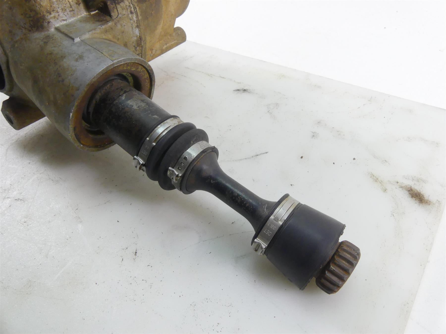 2014 Can Am Renegade 1000 STD Front Differential Gear Box 705401484 703500907 {{ shop.shopifyCountryName }} - Mototech271