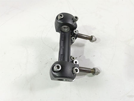 2008 Yamaha XVS1300 V-Star Tourer Handlebar Riser Holder 3D8-23442-00-00 {{ shop.shopifyCountryName }} - Mototech271