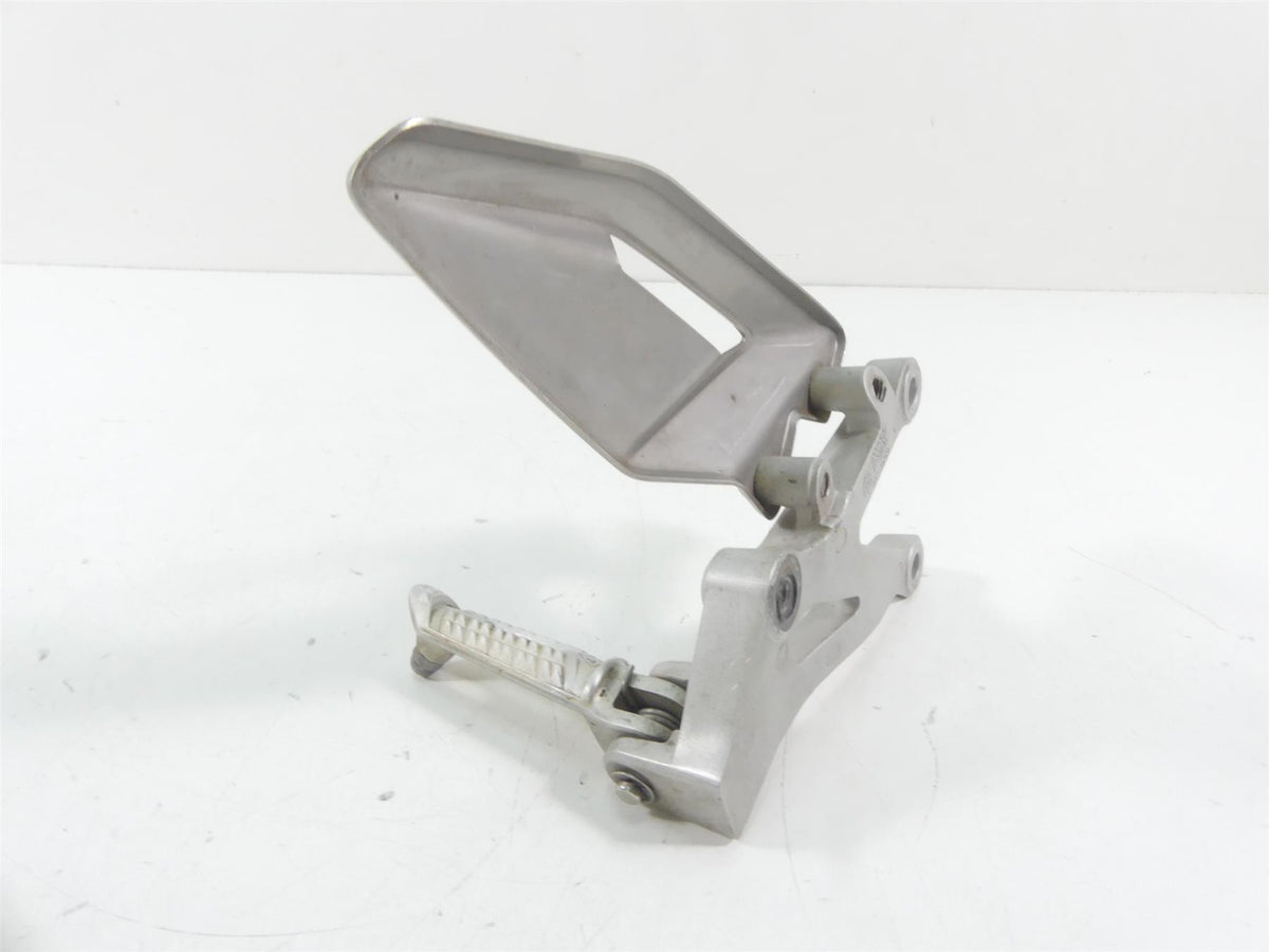 2019 Triumph Street Triple 765R Left Rider Footpeg Foot Rest T2081534 {{ shop.shopifyCountryName }} - Mototech271