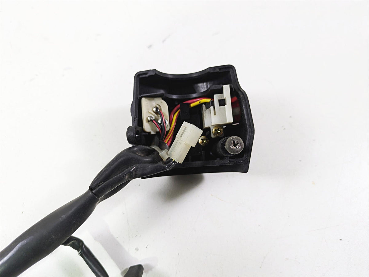 2006 Triumph Rocket 3 Right Hand Control Switch Start Kill READ T2046701 {{ shop.shopifyCountryName }} - Mototech271