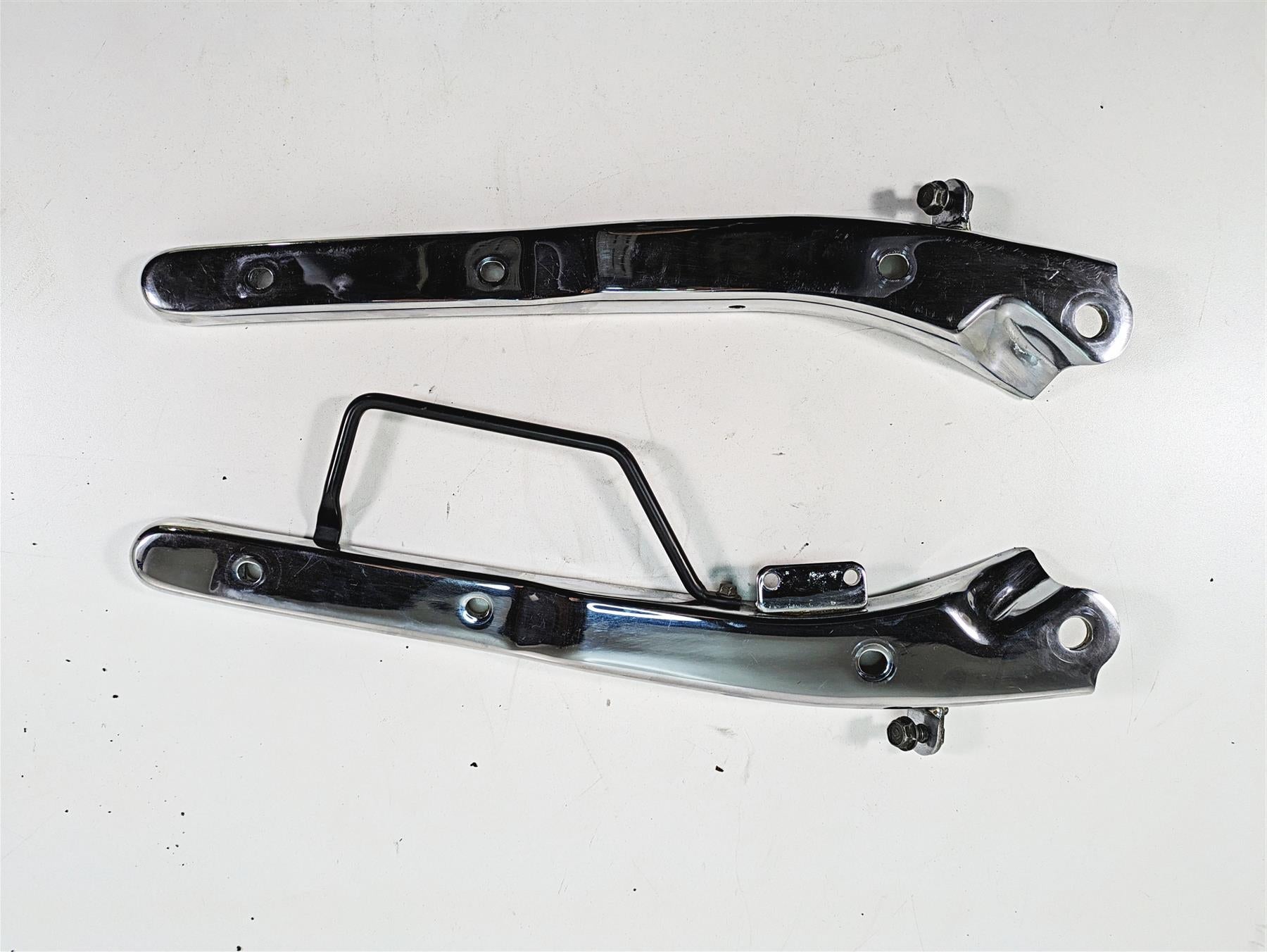2006 Honda VT1100 C2 Shadow Rear Fender Frame Struts 77330-MCK-A00 77340-MCK-A00 {{ shop.shopifyCountryName }} - Mototech271