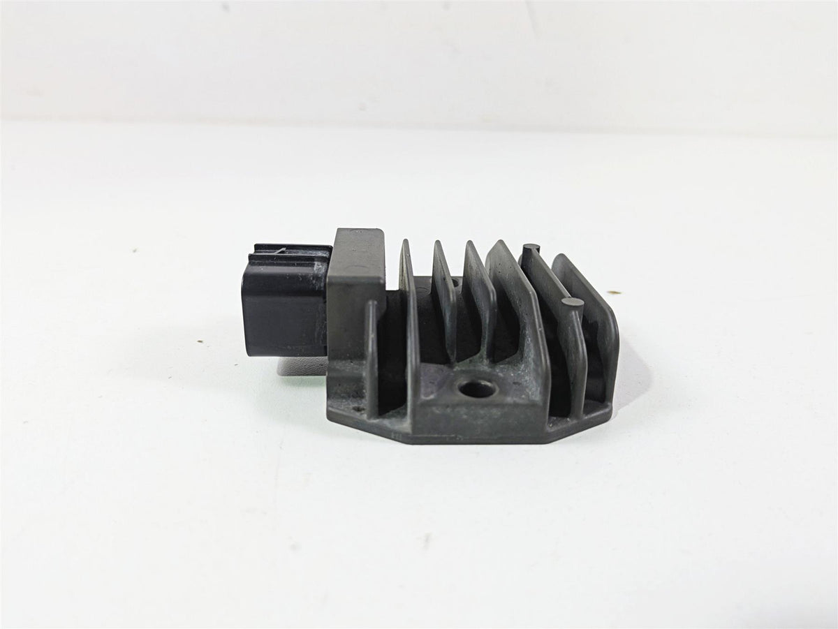 2018 KTM 1290 Super Duke R Rectifier Voltage Regulator FH022AA 60311034000 {{ shop.shopifyCountryName }} - Mototech271