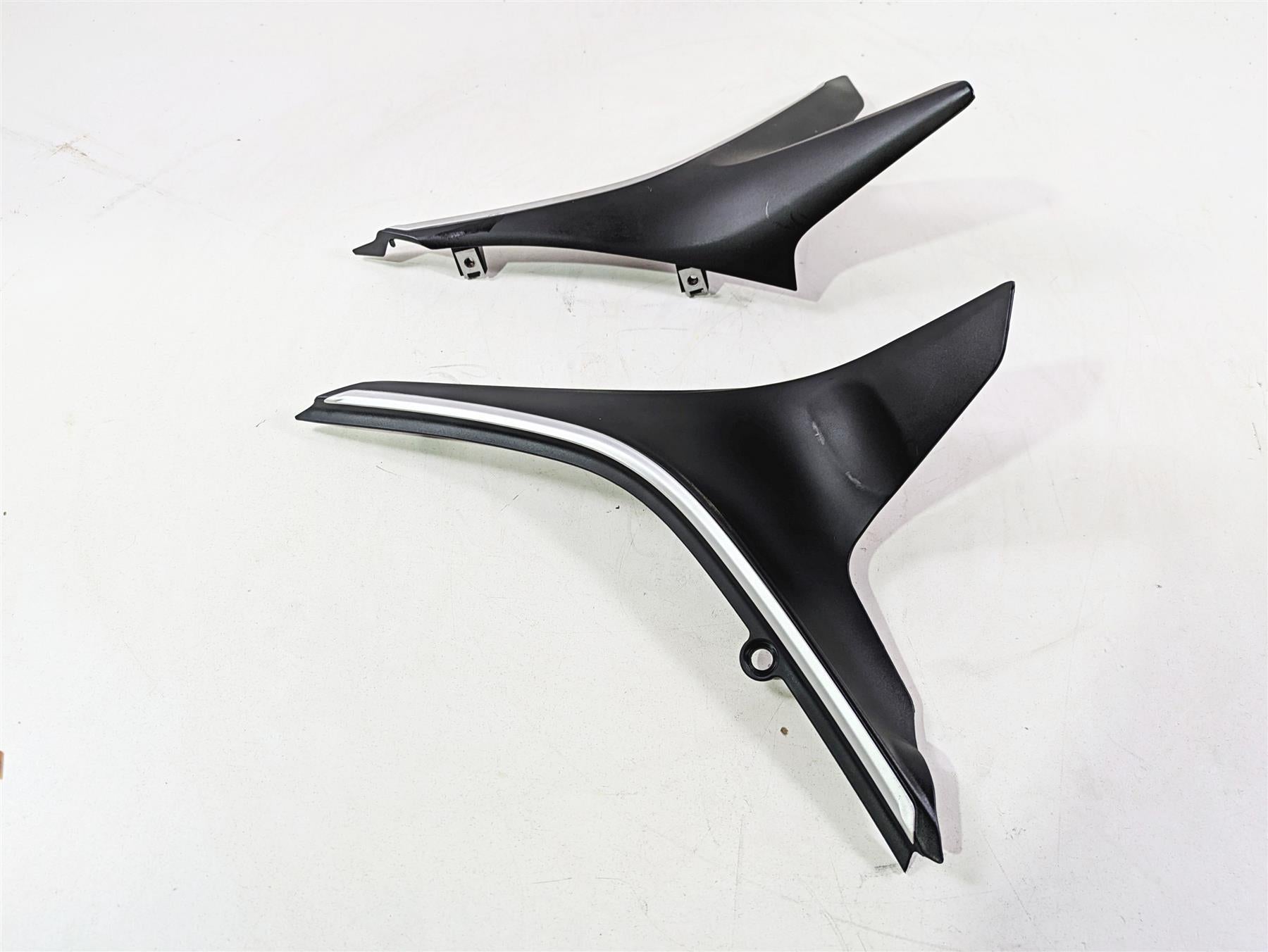 2022 Ducati Scrambler Desert Sled Left Right Side Cover Fairing Set 48211991B {{ shop.shopifyCountryName }} - Mototech271