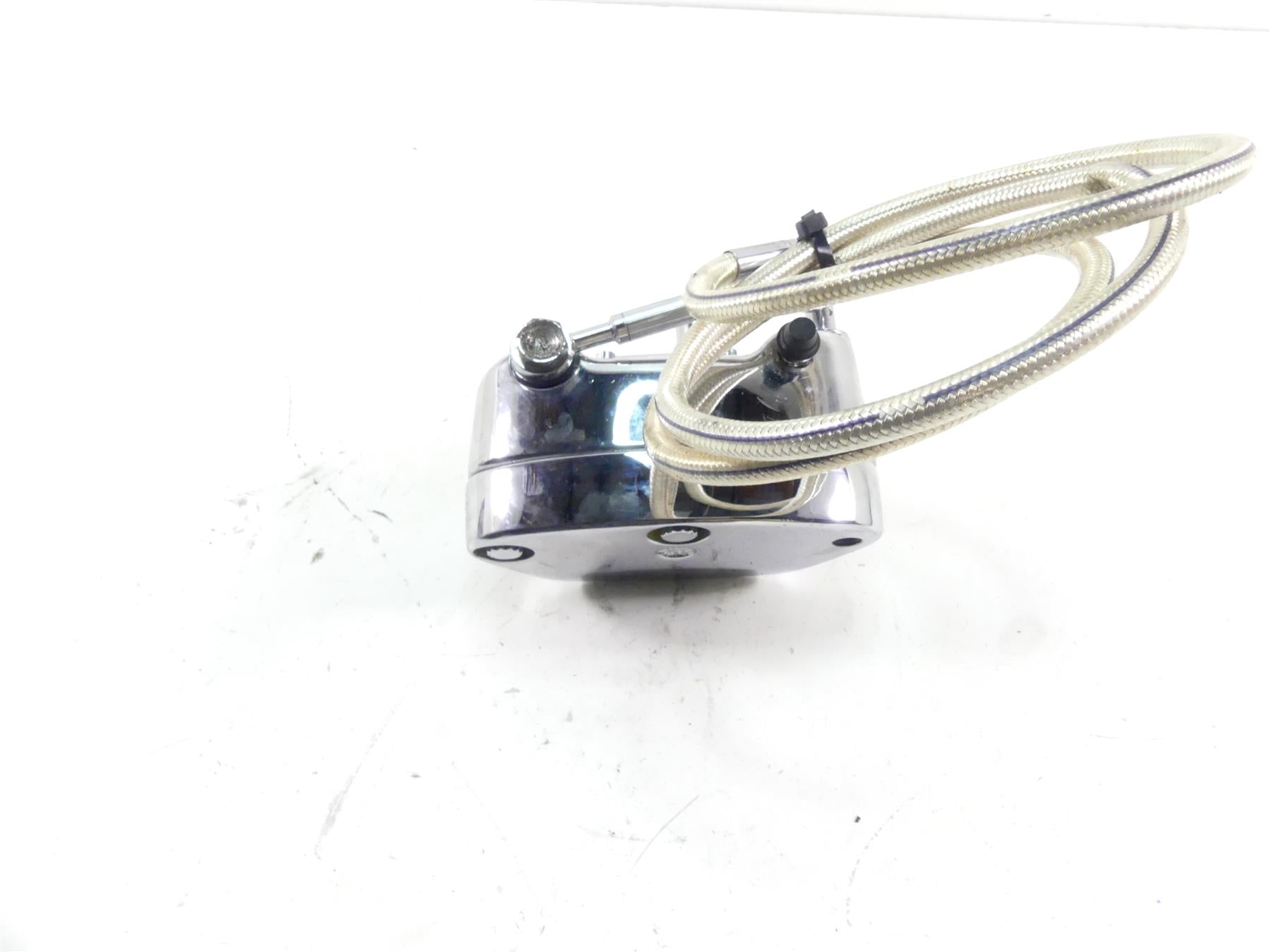 2017 Harley Softail FXSB Breakout Front Left Chrome Brake Caliper 44382-99C {{ shop.shopifyCountryName }} - Mototech271
