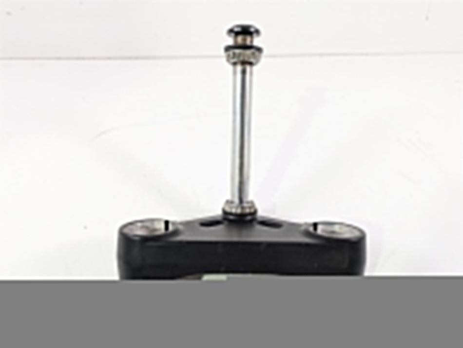 2016 Harley VRSCDX Night Rod Lower Triple Tree Steering Clamp 45900019 {{ shop.shopifyCountryName }} - Mototech271