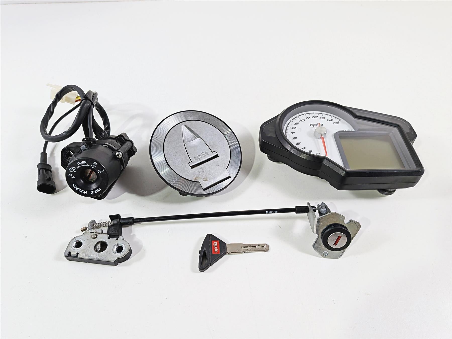 2016 Aprilia RSV 1100 Tuono V4 Factory Gauge Ignition Switch Set 2D000145 {{ shop.shopifyCountryName }} - Mototech271