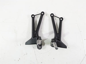 2022 Kawasaki ZR900RS Cafe Rear Passenger Foot Peg Rest Set 35063-1393-18R | Mototech271