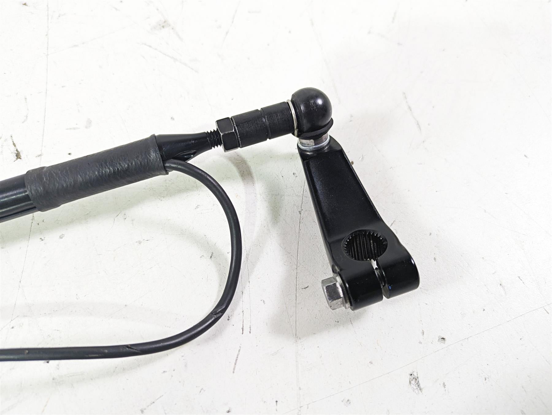 TRIUMPH クイックシフターセンサー T2082984 2023 Triumph Street Triple 765 RS Quickshifter Shift Assist Dual