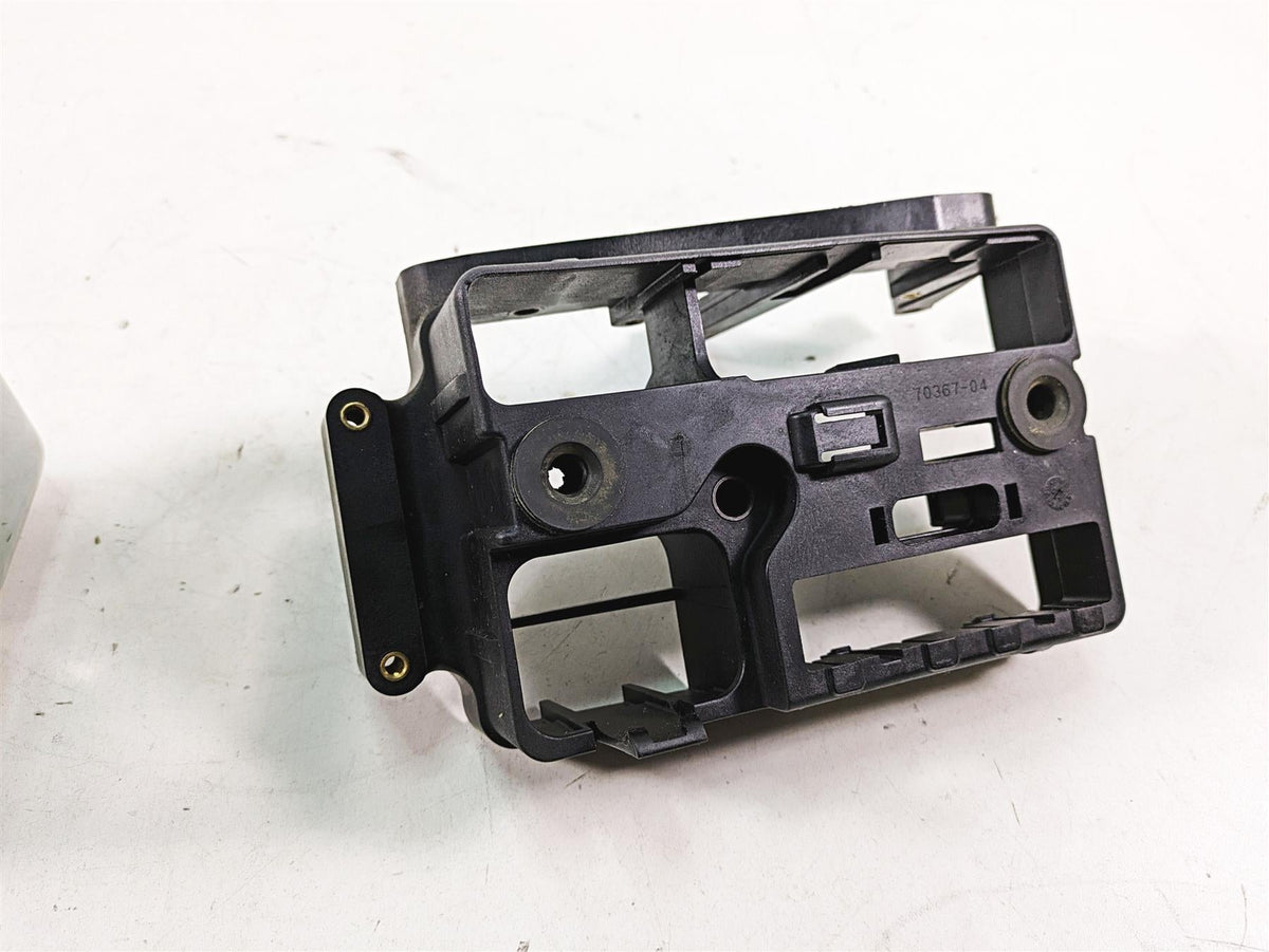 2005 Harley Dyna FXDL Low Rider Electrical Tray Stay Holder Box + Cover 70367-04 {{ shop.shopifyCountryName }} - Mototech271