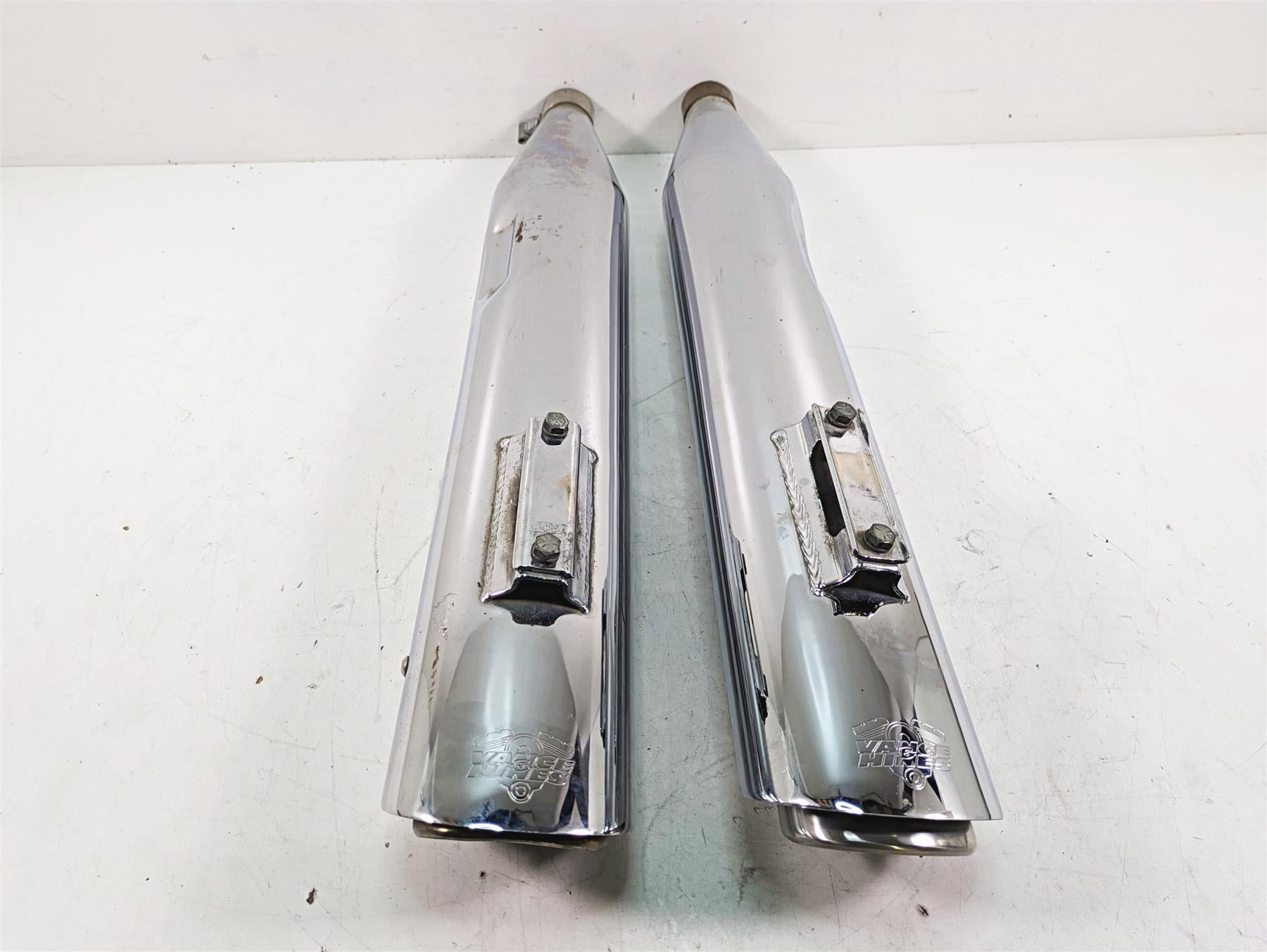 2014 Harley Touring FLHTK Electra Glide Vance Hines Twin Slash Muffler Set 16763 {{ shop.shopifyCountryName }} - Mototech271
