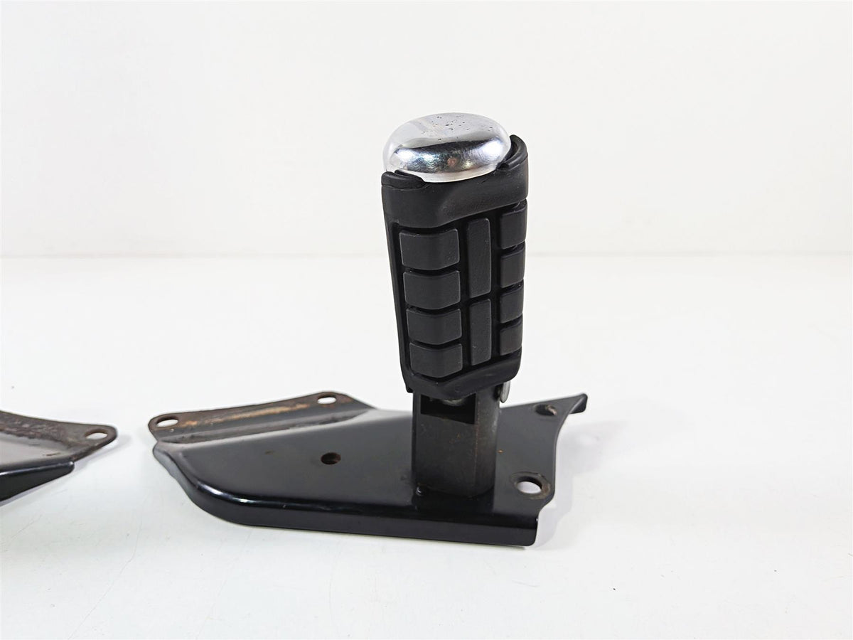 1997 Honda GL1500 CA Valkyrie Rear Passenger Footpeg Rest Set 50815-MZ0-000-Mototech271