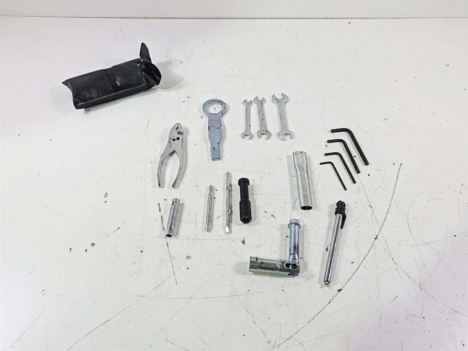 2005 Kawasaki ZX12R Ninja Owners Tools Toolkit + Bag 56007-1489 | Mototech271