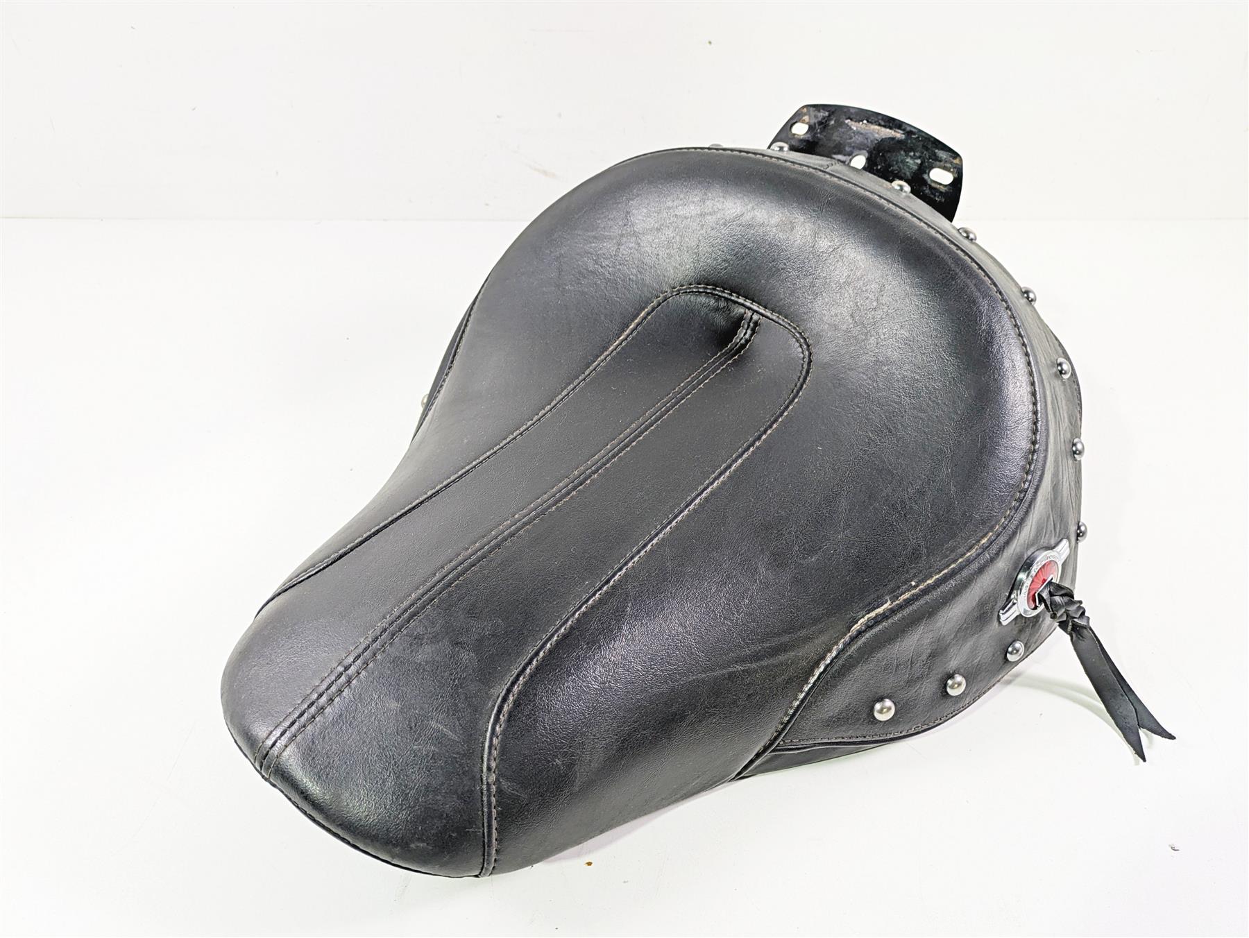 2017 Harley Softail Heritage Classic FLSTC Front Rider Seat Saddle 52000222 {{ shop.shopifyCountryName }} - Mototech271