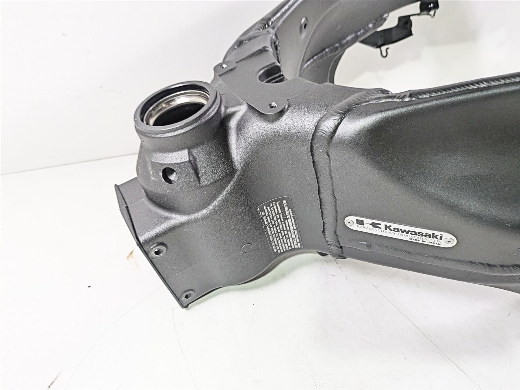 2020 Kawasaki ZX6R Ninja Straight Main Frame Chassis - With Clean