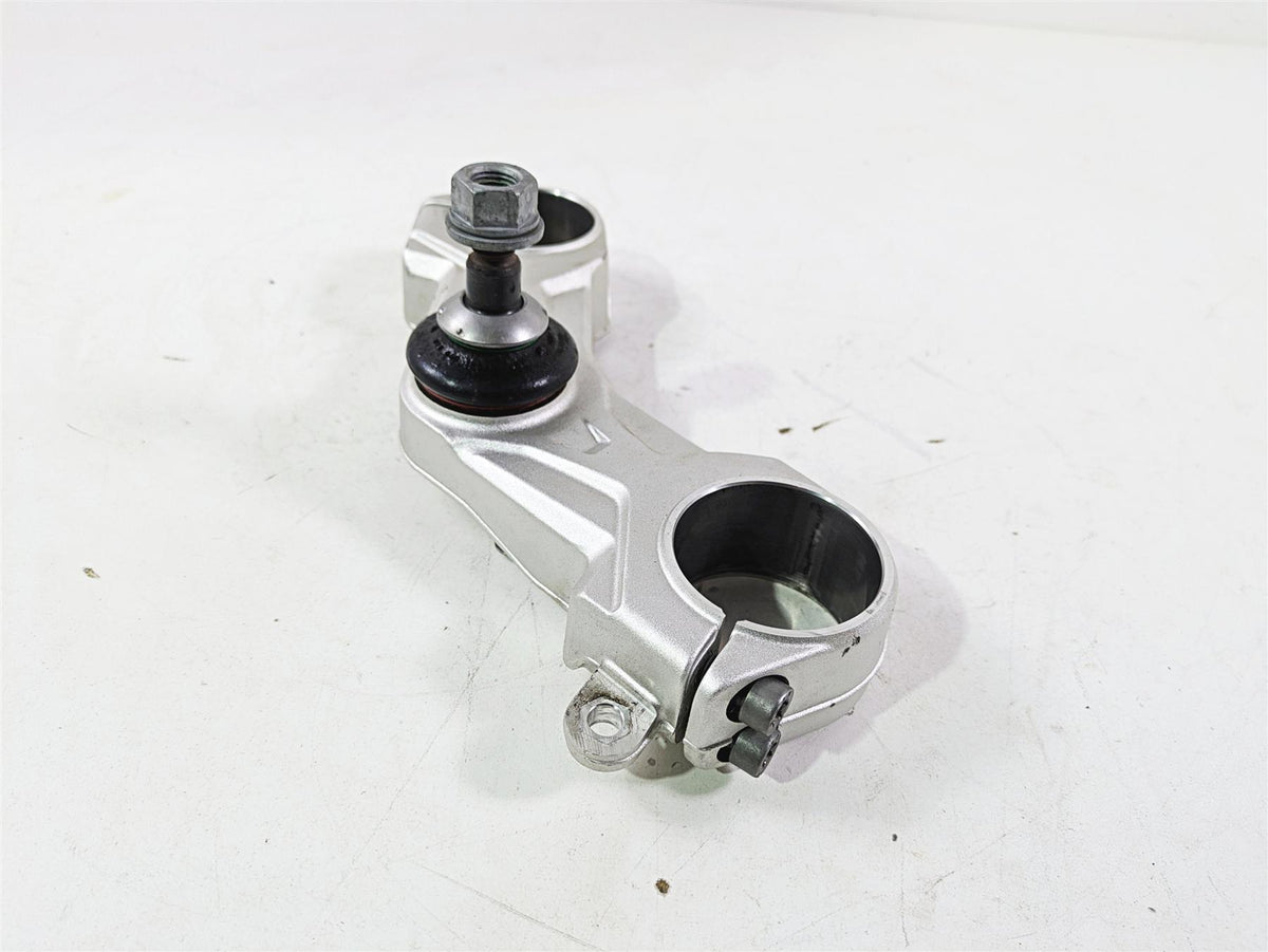 2021 BMW R1250GS K51 Adv Lower Triple Tree Steering Clamp 31429443337 {{ shop.shopifyCountryName }} - Mototech271