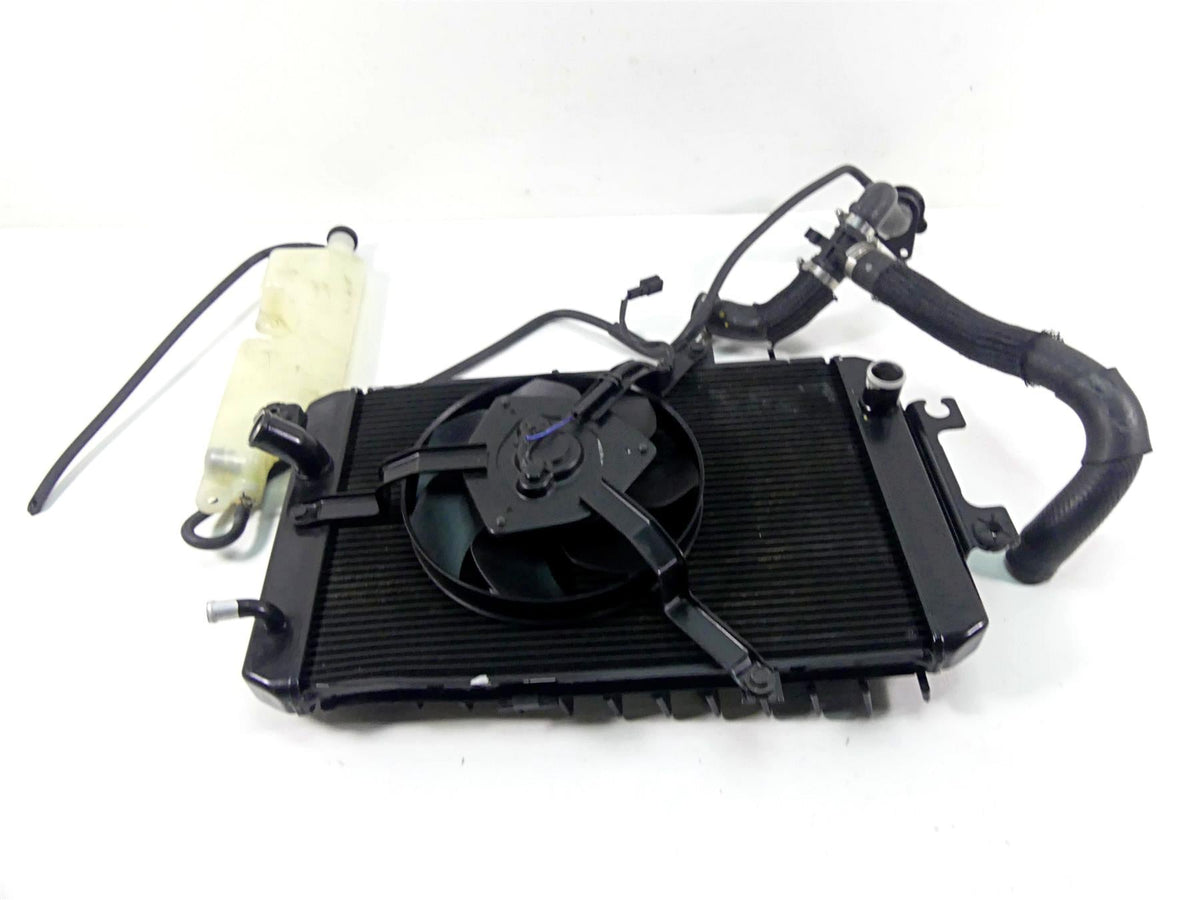 2008 Suzuki M109R VZR1800 Radiator Fan Reservoir Hoses Set - Read 17710-48G00 {{ shop.shopifyCountryName }} - Mototech271