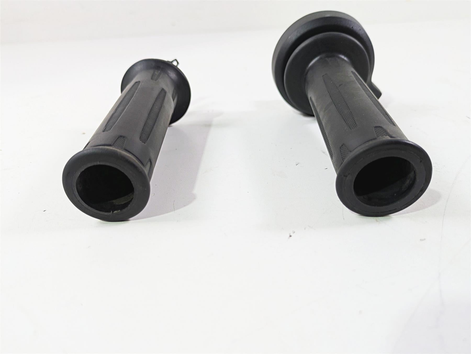 2015 BMW R1200 GS Adv K51 Left Right Heated Cruise Hand Grip Set 61318552120 {{ shop.shopifyCountryName }} - Mototech271