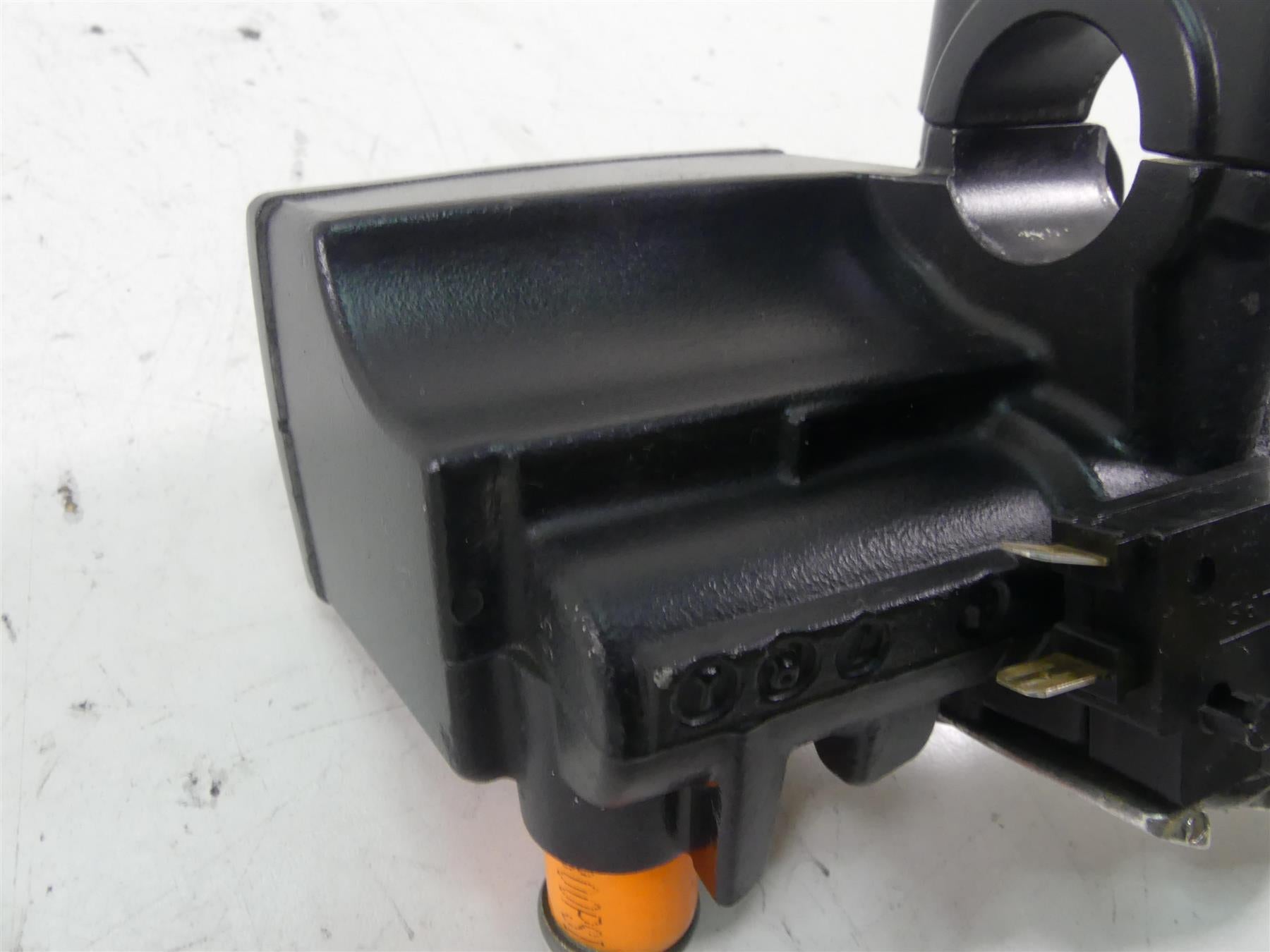 2008 Yamaha FZ1 Fazer Front Brake Master Cylinder 3C3-W2587-00-00 {{ shop.shopifyCountryName }} - Mototech271