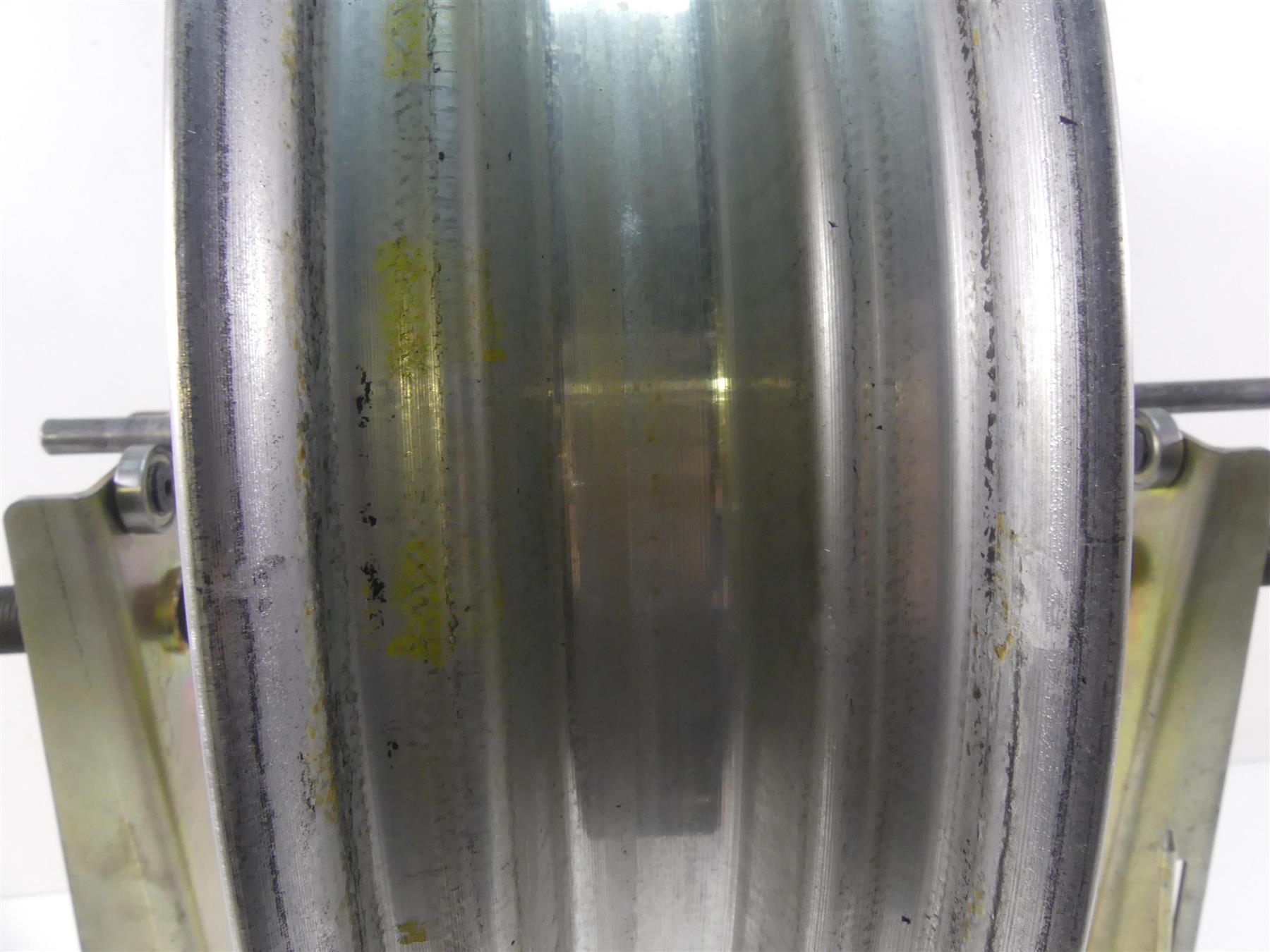 1999 Harley Touring FLHTCUI Electra Glide Straight 16x3 Front Wheel 43493-87A {{ shop.shopifyCountryName }} - Mototech271