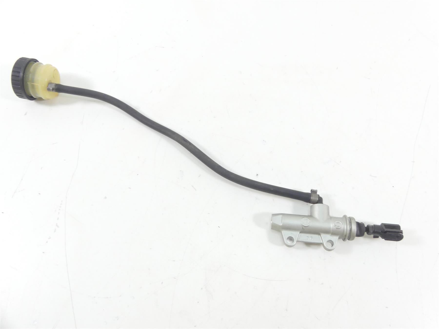 2009 BMW R1200GS K25 Rear Brembo Brake Master Cylinder 34317699574 {{ shop.shopifyCountryName }} - Mototech271