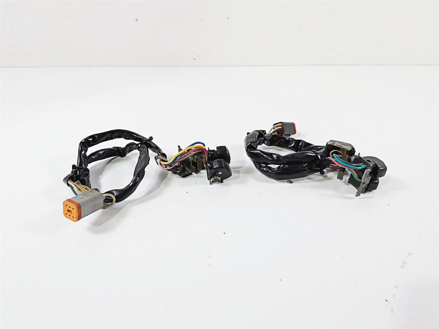 2003 Harley Sportster XL1200 Left Right Hand Control Switch Set 71682-06A {{ shop.shopifyCountryName }} - Mototech271