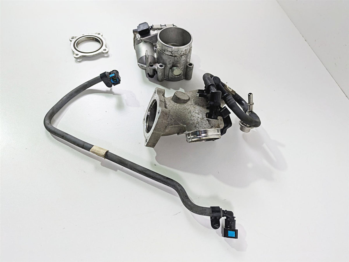 2018 Indian Springfield Dark Horse Throttle Body & Intake 1204685 5138214 {{ shop.shopifyCountryName }} - Mototech271