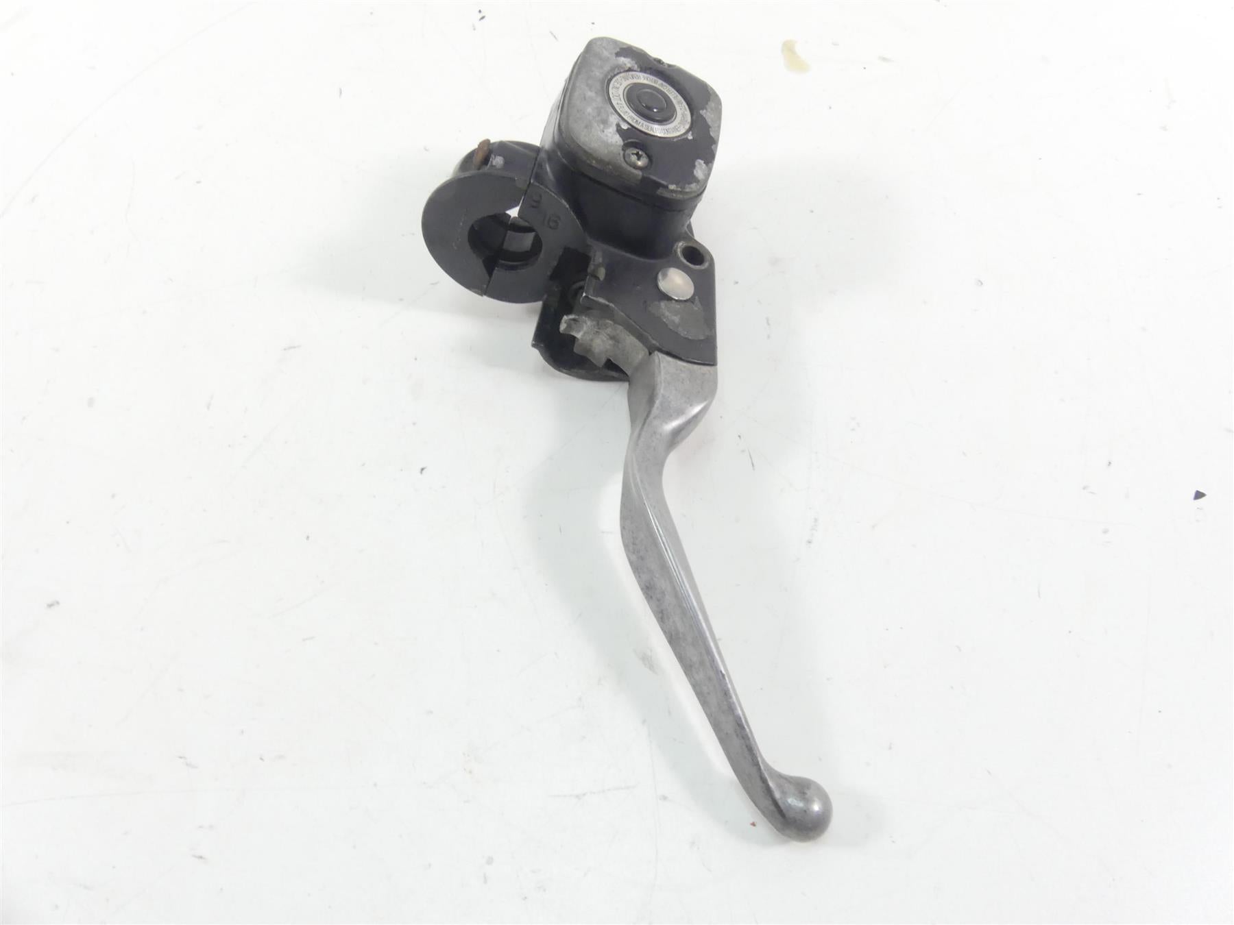 2011 Harley FXDWG Dyna Wide Glide Front Brake Master Cylinder 9/16" 45019-08C {{ shop.shopifyCountryName }} - Mototech271