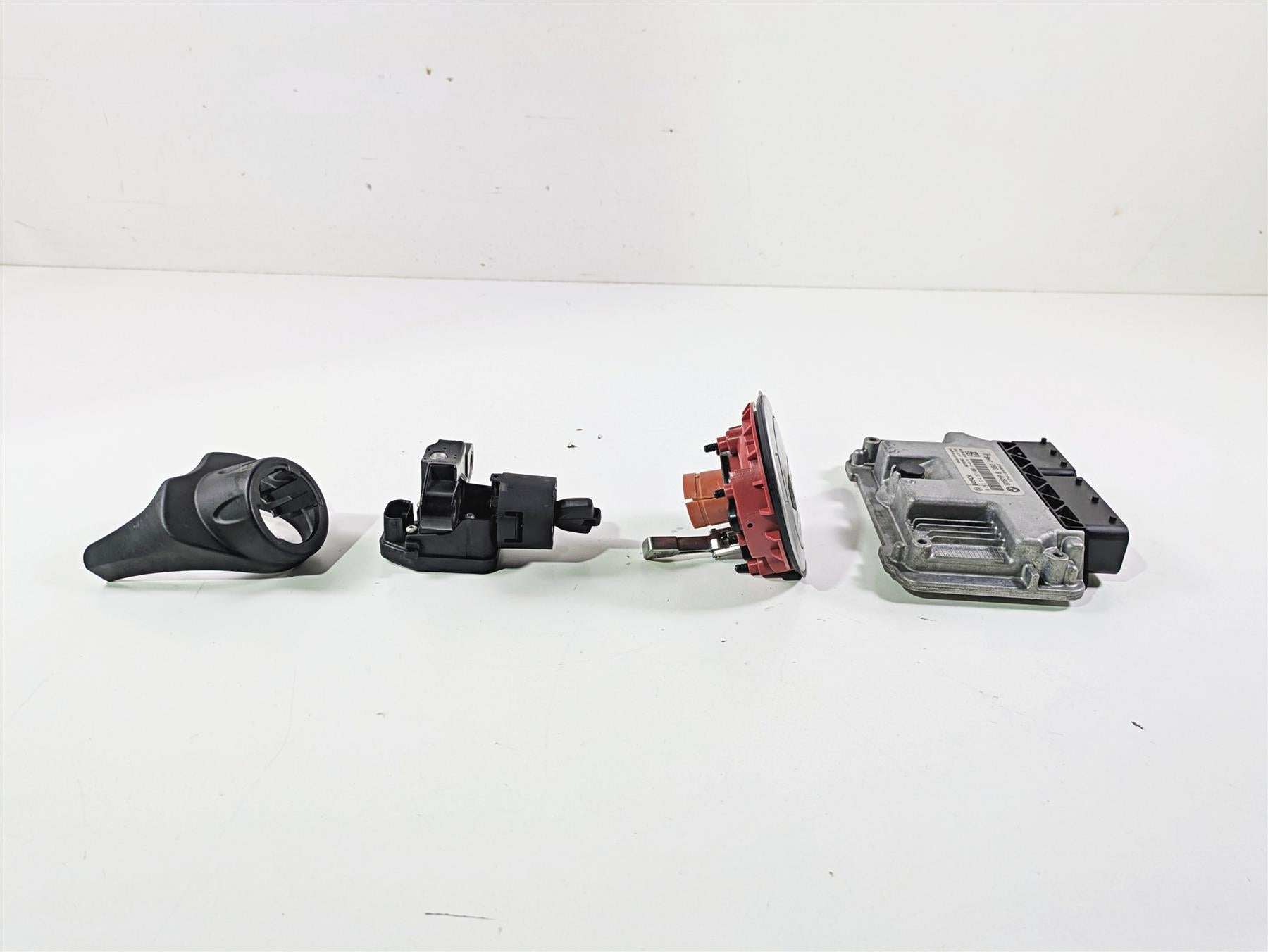 2018 BMW R nineT Urban GS K33 Cdi Ecm Ignition Switch Cap Set - Read 13618392346 {{ shop.shopifyCountryName }} - Mototech271