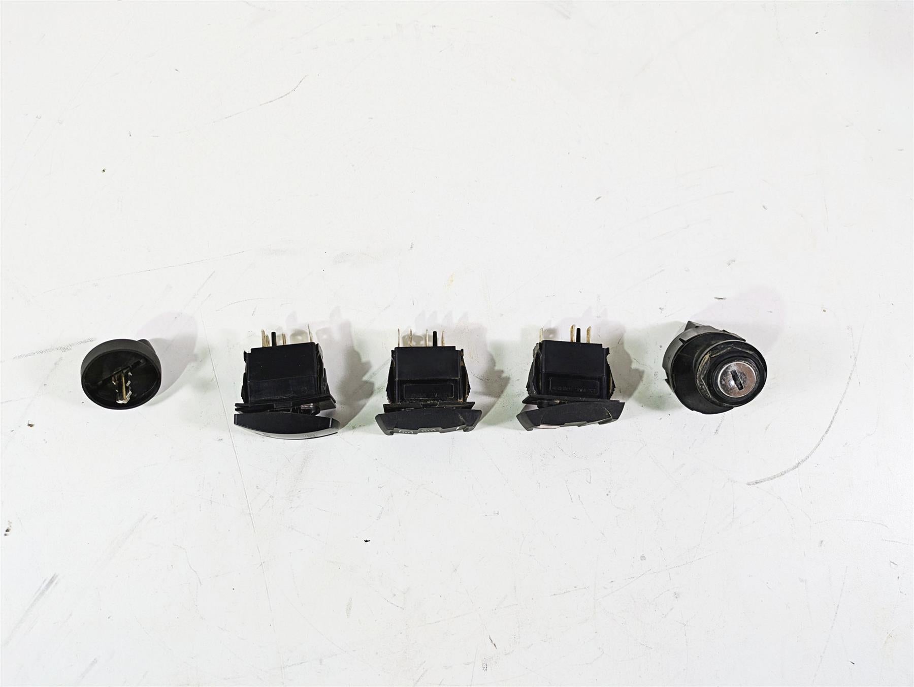 2021 Polaris RZR1000 XP Premium Ignition Lights Awd Fwd Switch Key Set 4016058 {{ shop.shopifyCountryName }} - Mototech271