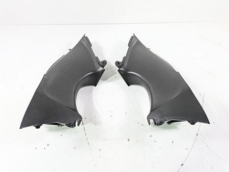 2005 Kawasaki ZX12R Ninja Upper Inner Air Duct Cover Set 55028-1435 {{ shop.shopifyCountryName }} - Mototech271