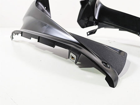 2018 Aprilia RSV4 RR Air Intake Cover Fairing Set 2B001541000XN6 2B001540000XN6 {{ shop.shopifyCountryName }} - Mototech271