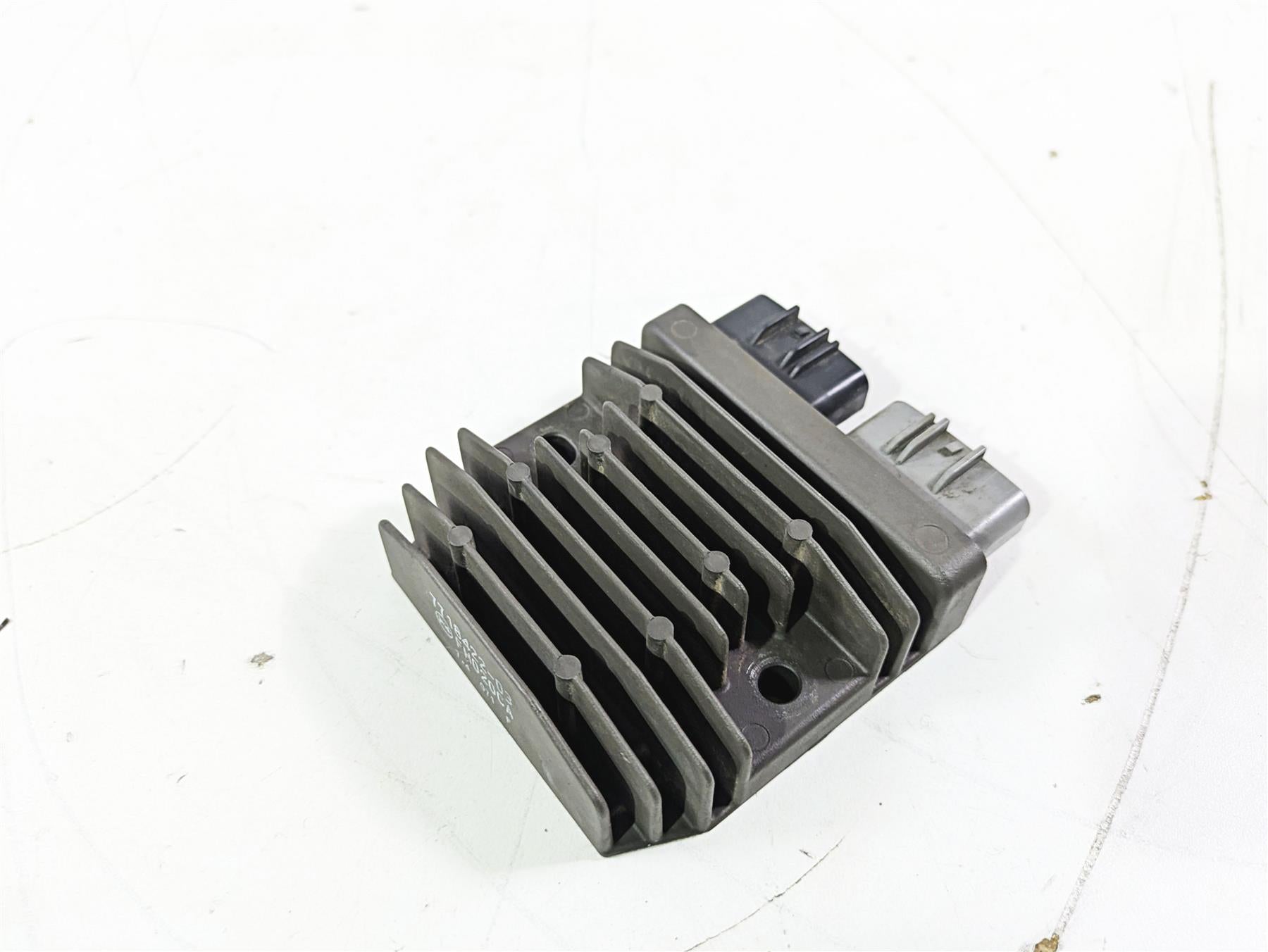 2017 BMW S1000RR K46 Rectifier Voltage Regulator FH020CA 12317718422 {{ shop.shopifyCountryName }} - Mototech271
