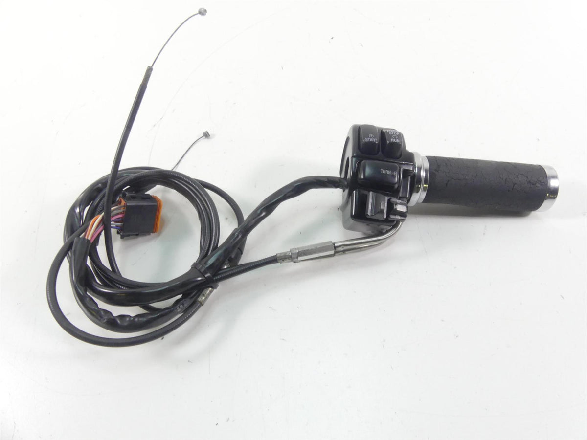 1999 Harley Touring FLHTCUI Electra Glide Right Hand Control Switch 71684-06A {{ shop.shopifyCountryName }} - Mototech271