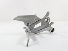 Load image into Gallery viewer, 2025 CFMoto 450 SS Right Footpeg &amp; Brake Pedal Set 6AQV-142700-1000
