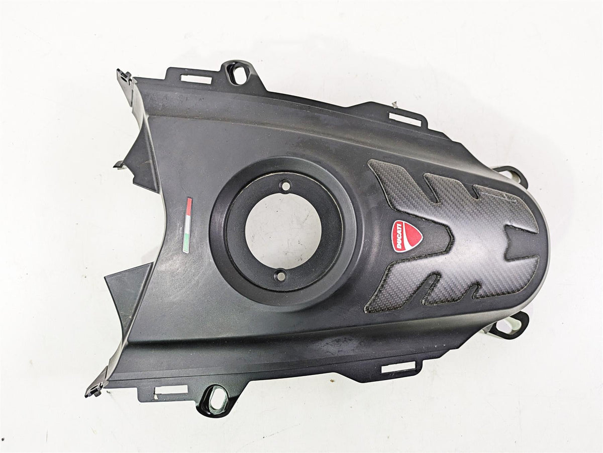 2013 Ducati Hyperstrada 821 Center Tank Fairing Cover 480P5672B {{ shop.shopifyCountryName }} - Mototech271