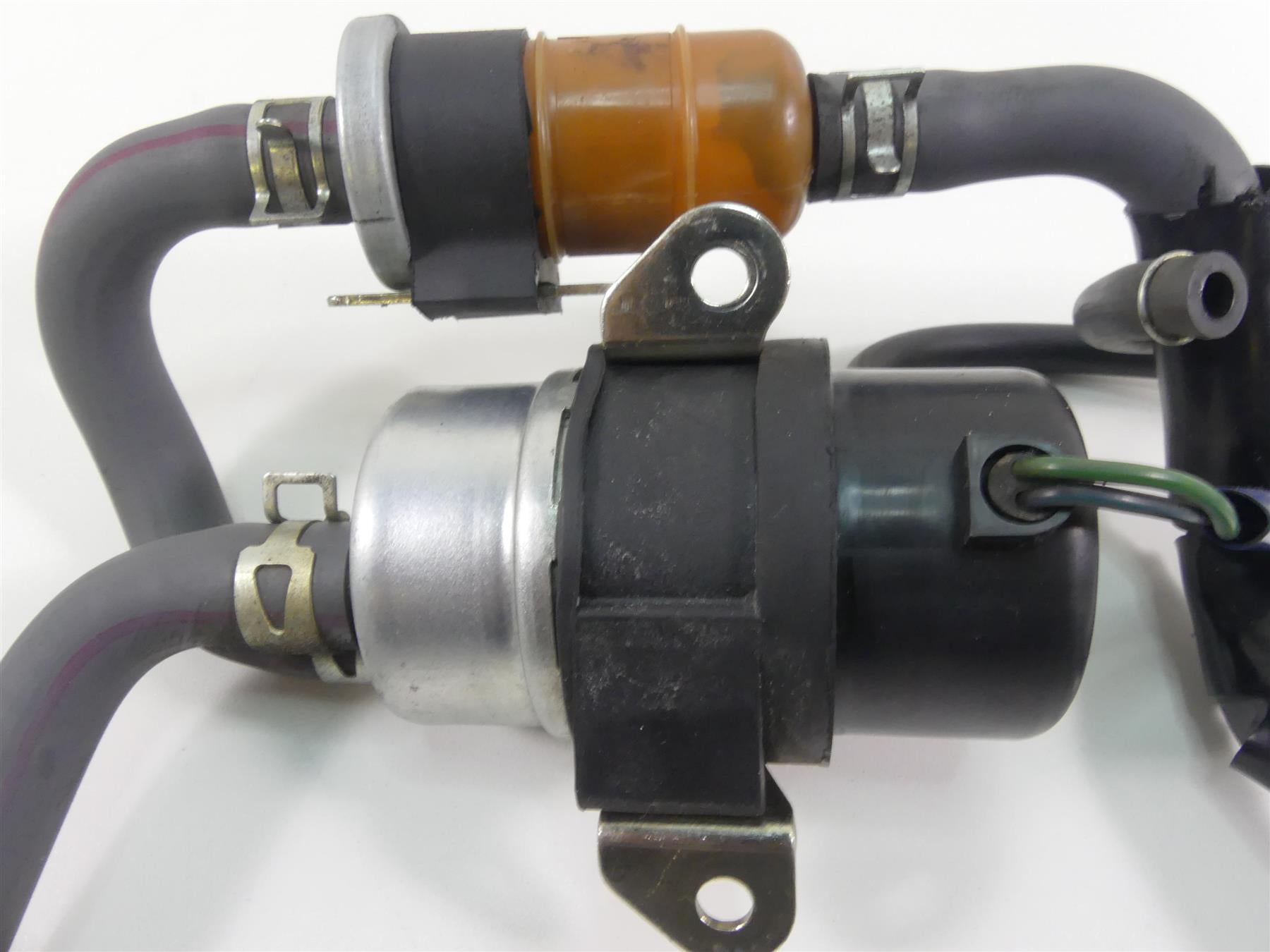 2007 Honda VT1100 C2 Shadow Fuel Gas Petrol Pump & Lines 16710-MCK-315 {{ shop.shopifyCountryName }} - Mototech271