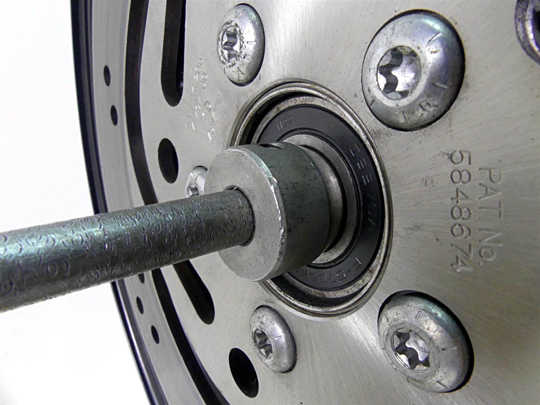 2017 Harley Dyna FXDB Street Bob Straight Rear Wheel Rim 17x4.5 41430-09A {{ shop.shopifyCountryName }} - Mototech271